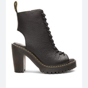 Dr. Martens Carmelita heel. Size women’s US 8